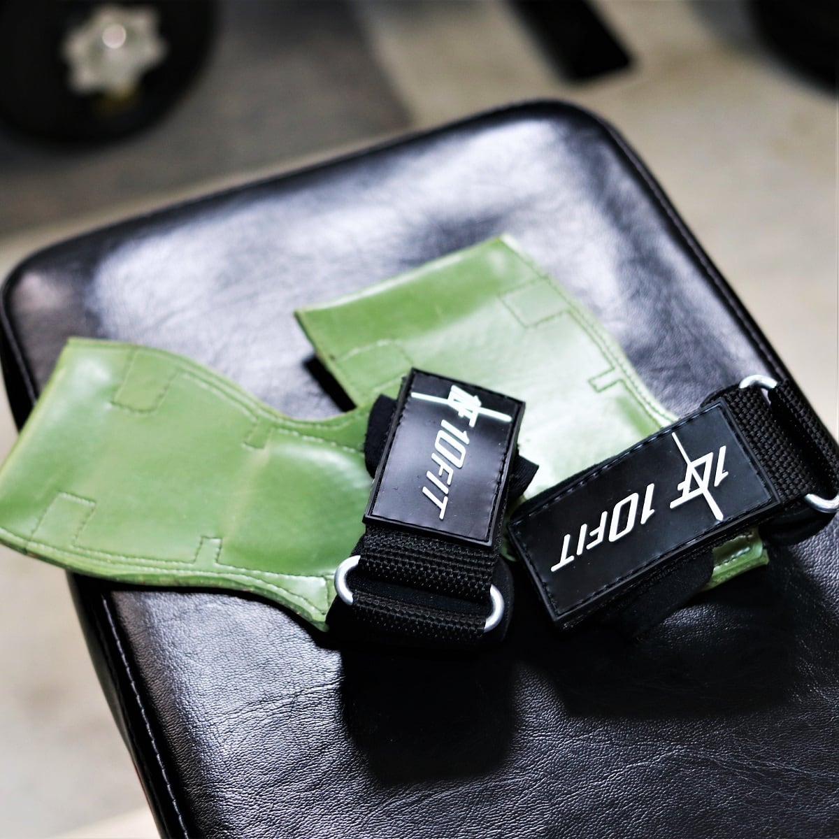 タクティカルウエイトベルト　10 kg❗️ワンタッチ式（長さ調整可能）送料無料❗️ 10FIT】筋トレ好きのフィットネスアパレルショップ