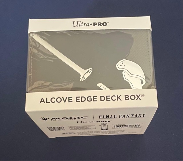 ウルトラプロ社FF×MTGデッキケース「 セフィロス」