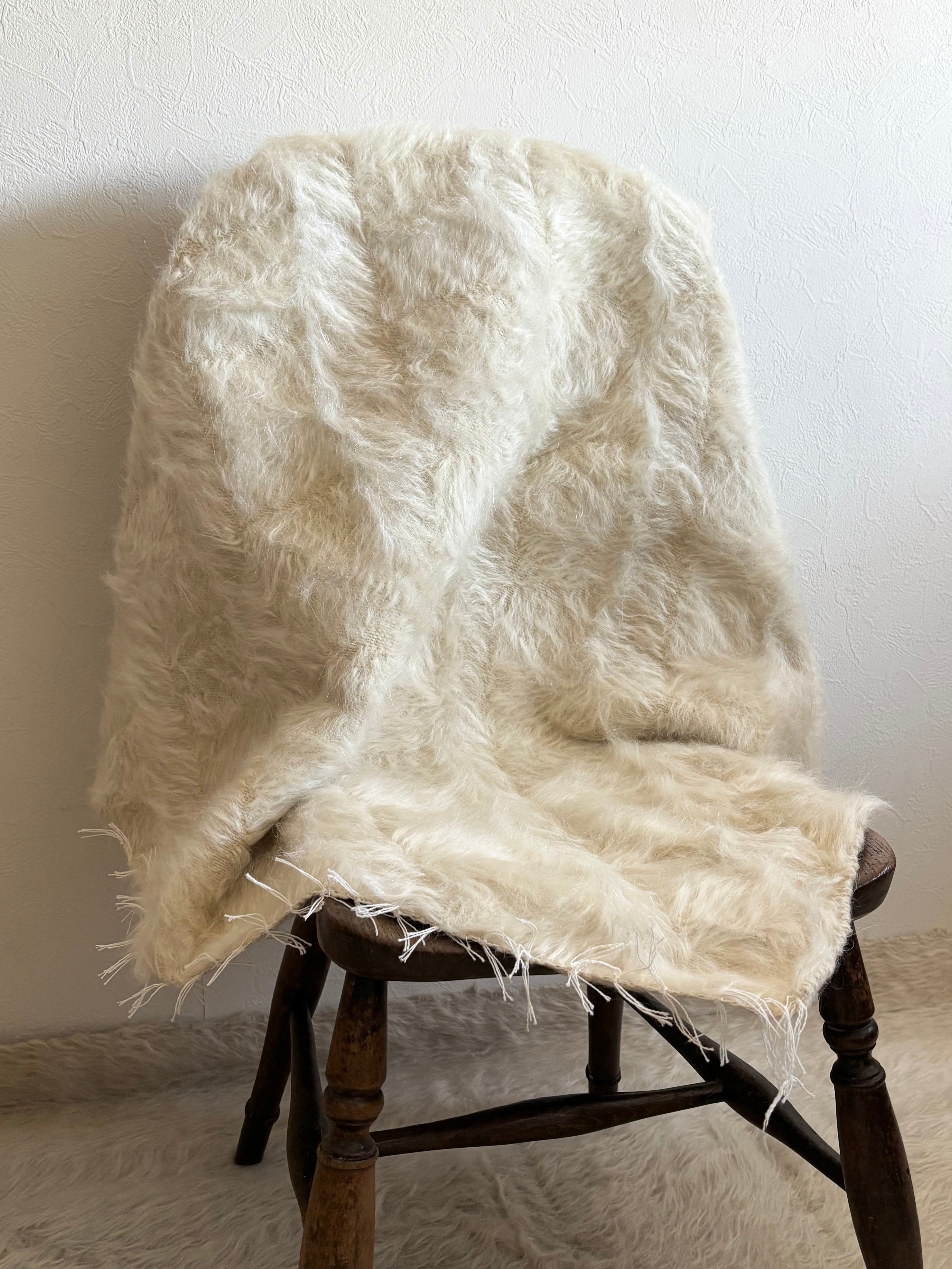 IVORY.