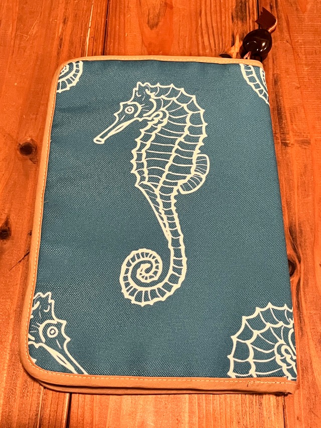 マルチケース(ブルー/タツノオトシゴ)