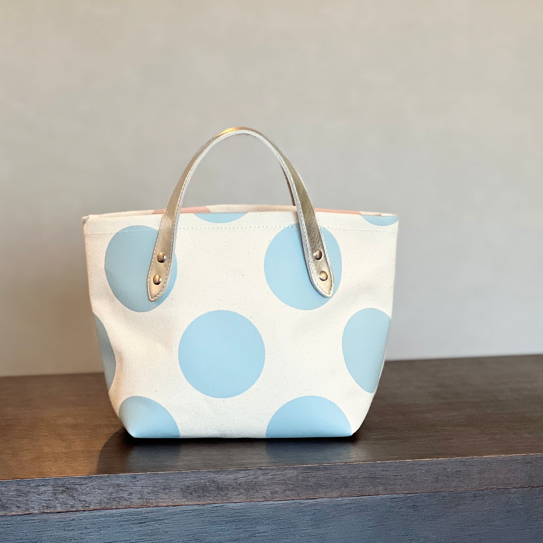 限定色〕ドットトート ランチサイズ 本体 ピンクドット / ブルードット
