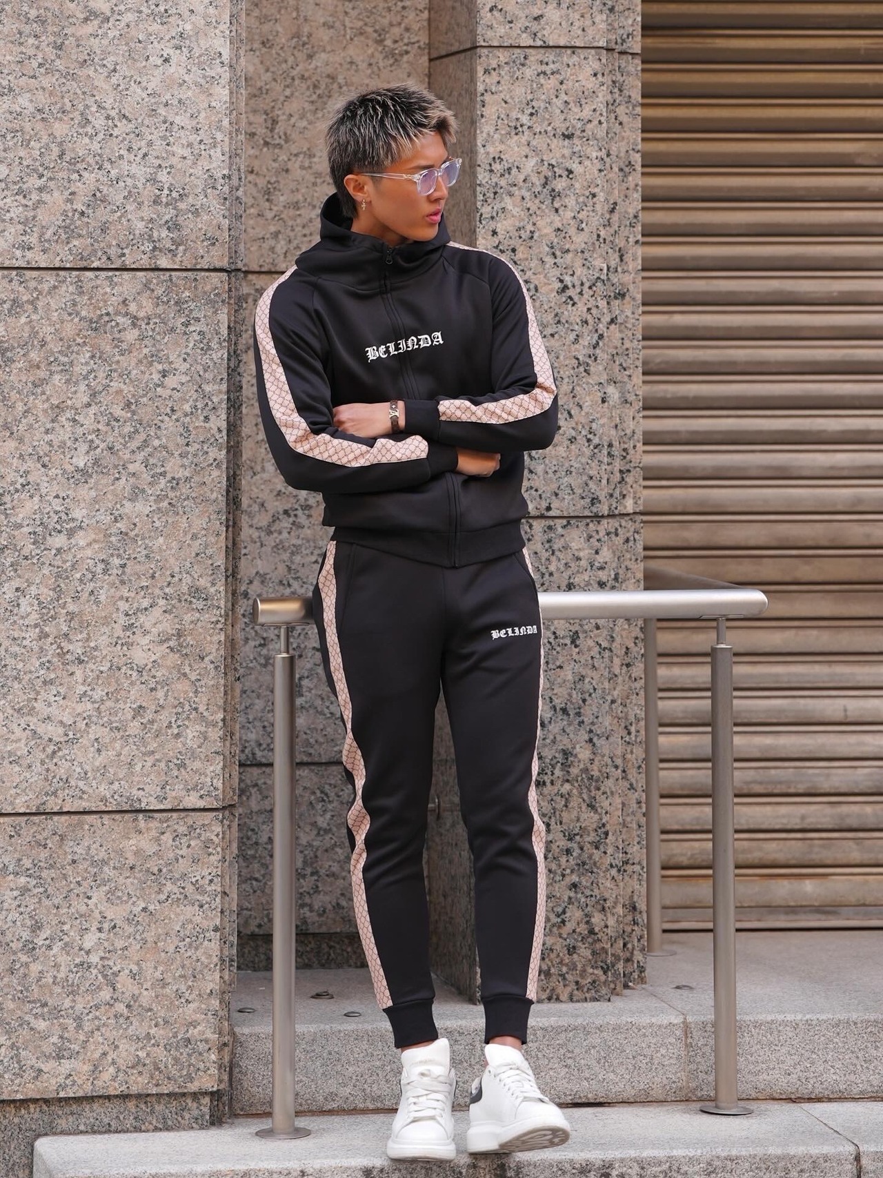 MONOGRAM LINE SWEAT PANTS【BB25033】