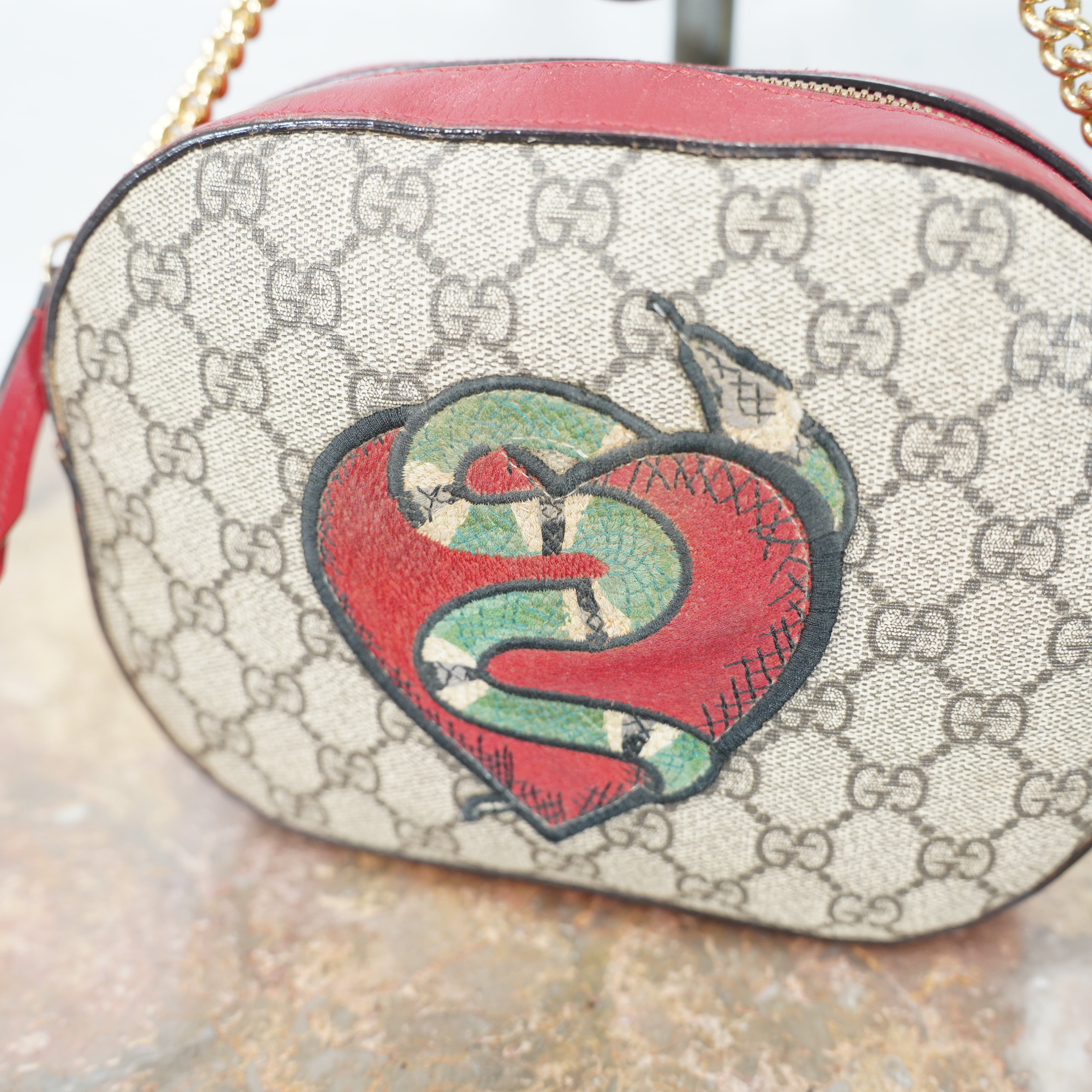 GUCCI GG PATTERNED SNAKE LOGO CHAIN SHOULDER BAG MADE IN ITALY