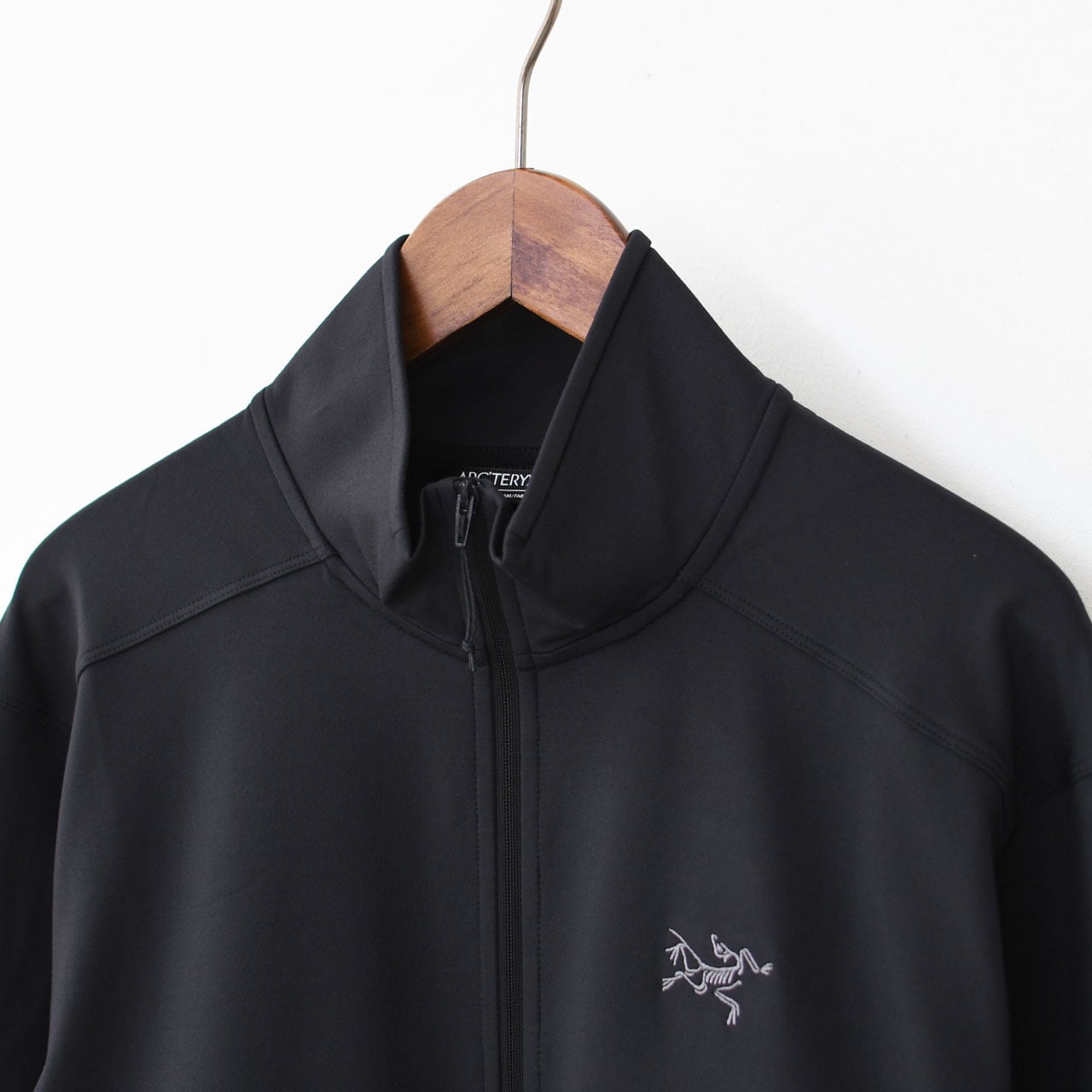 ARC'TERYX [アークテリクス正規代理店] Kyanite Lightweight Jacket