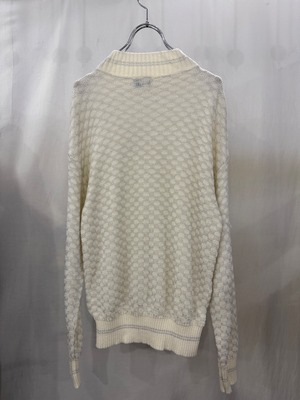 silver design knit