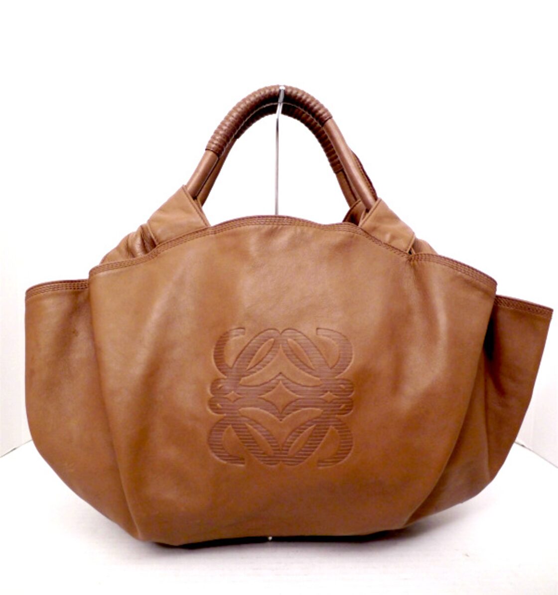 ロエベハンドバック ナッパレザー巾着型 黒 （楽天市場】ロエベ【LOEWE  