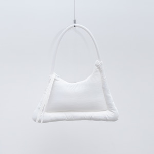 kokyo - Trapecio Flat Bag / Off White