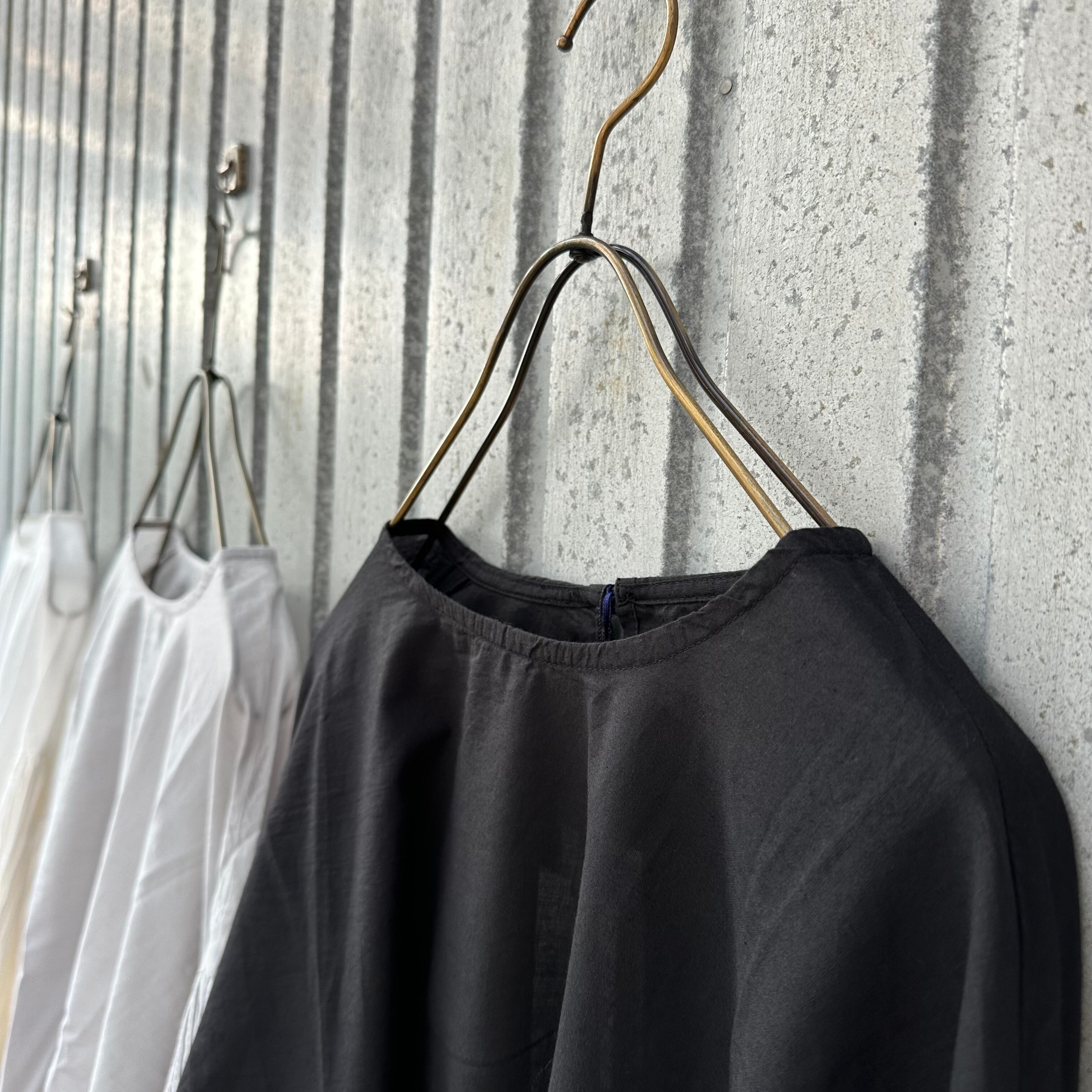 ピンタックスリーブシャツ/YURK'2AW/yurk25at-432 | WACKY