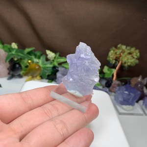 13.幻想的な色合い☆ヤオガンシャン産・ブルーフローライト原石