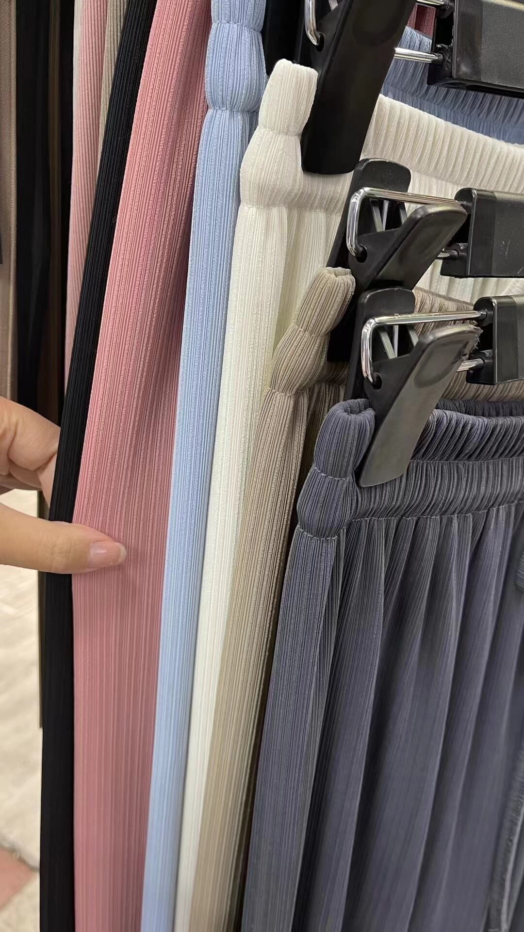 リラックスワイドパンツ　AJ22003-9632