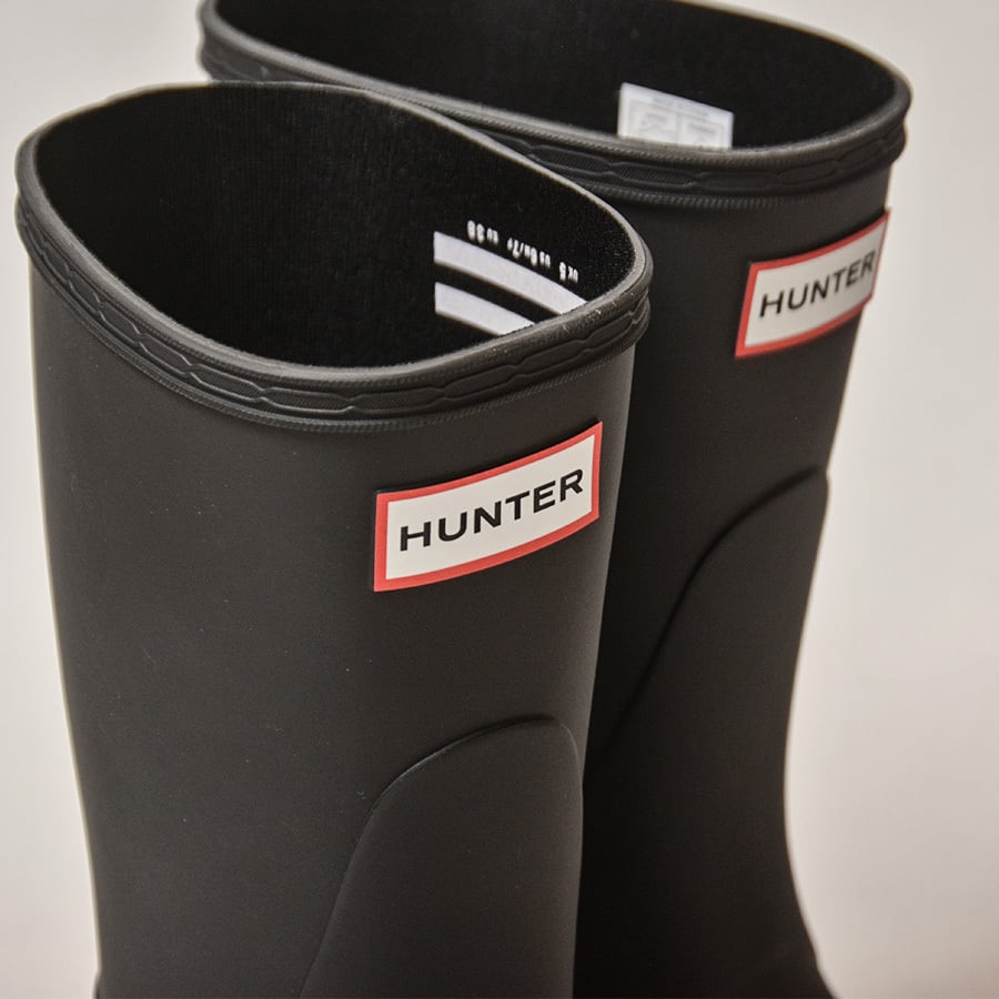 HUNTER ユニセックス エッセンシャル ショート ブーツ ブラック