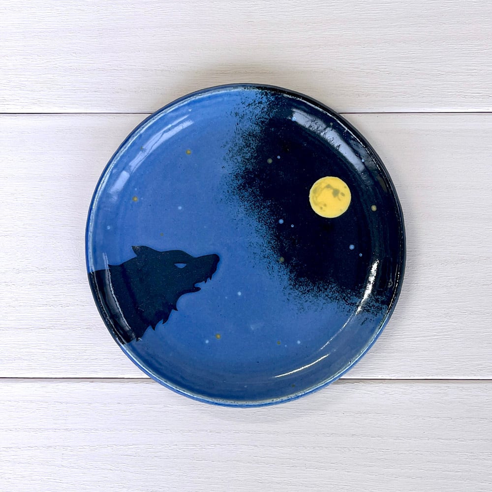 うつわやみたす 皿 狼 オオカミ 月 満月 中皿 うつわやみたす 皿 狼