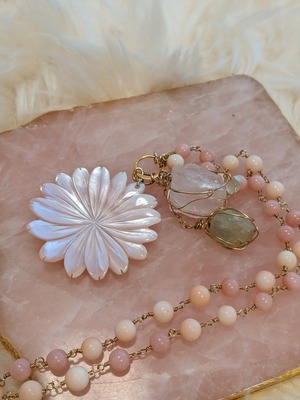 ロングネックレス