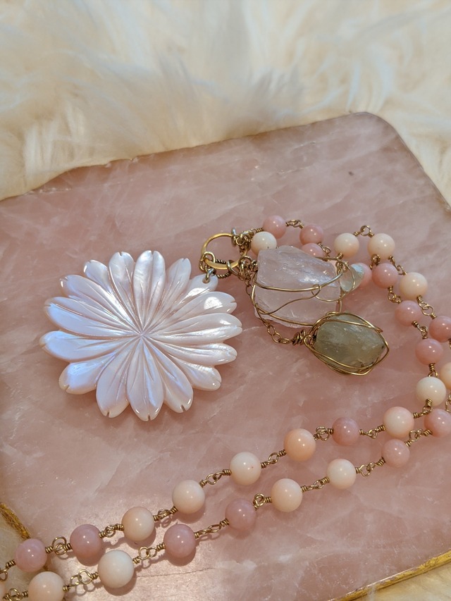 ロングネックレス