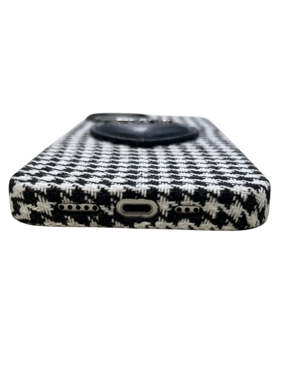 MÉRU ハート千鳥柄 iPhoneケース | emu.official.store MÉRU ハート千鳥柄 iPhoneケース | emu.official.store