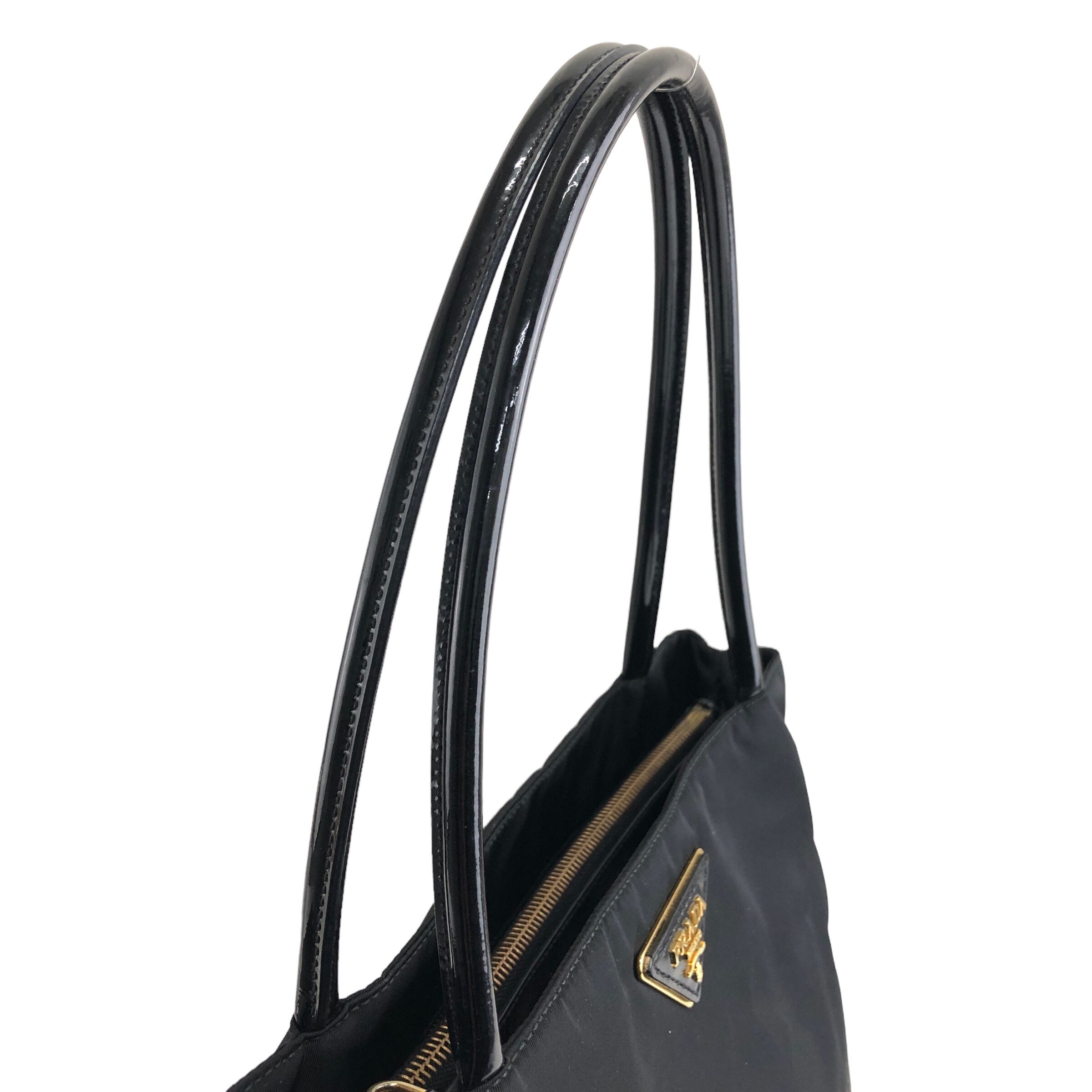 PRADA プラダ トライアングルロゴ ナイロン ハンドバッグ ブラック