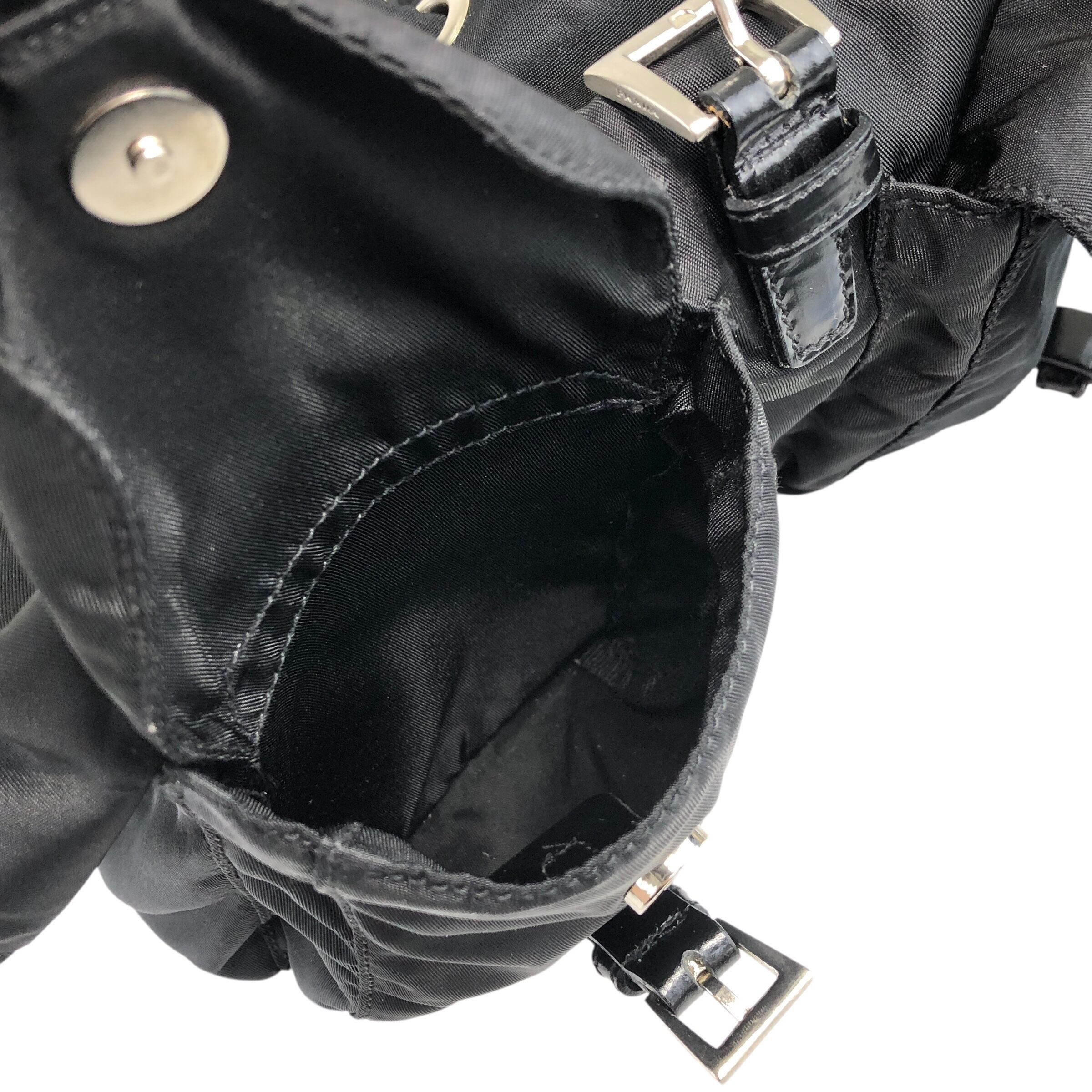 PRADA プラダ バックパック ブラック トライアングルロゴ ナイロン