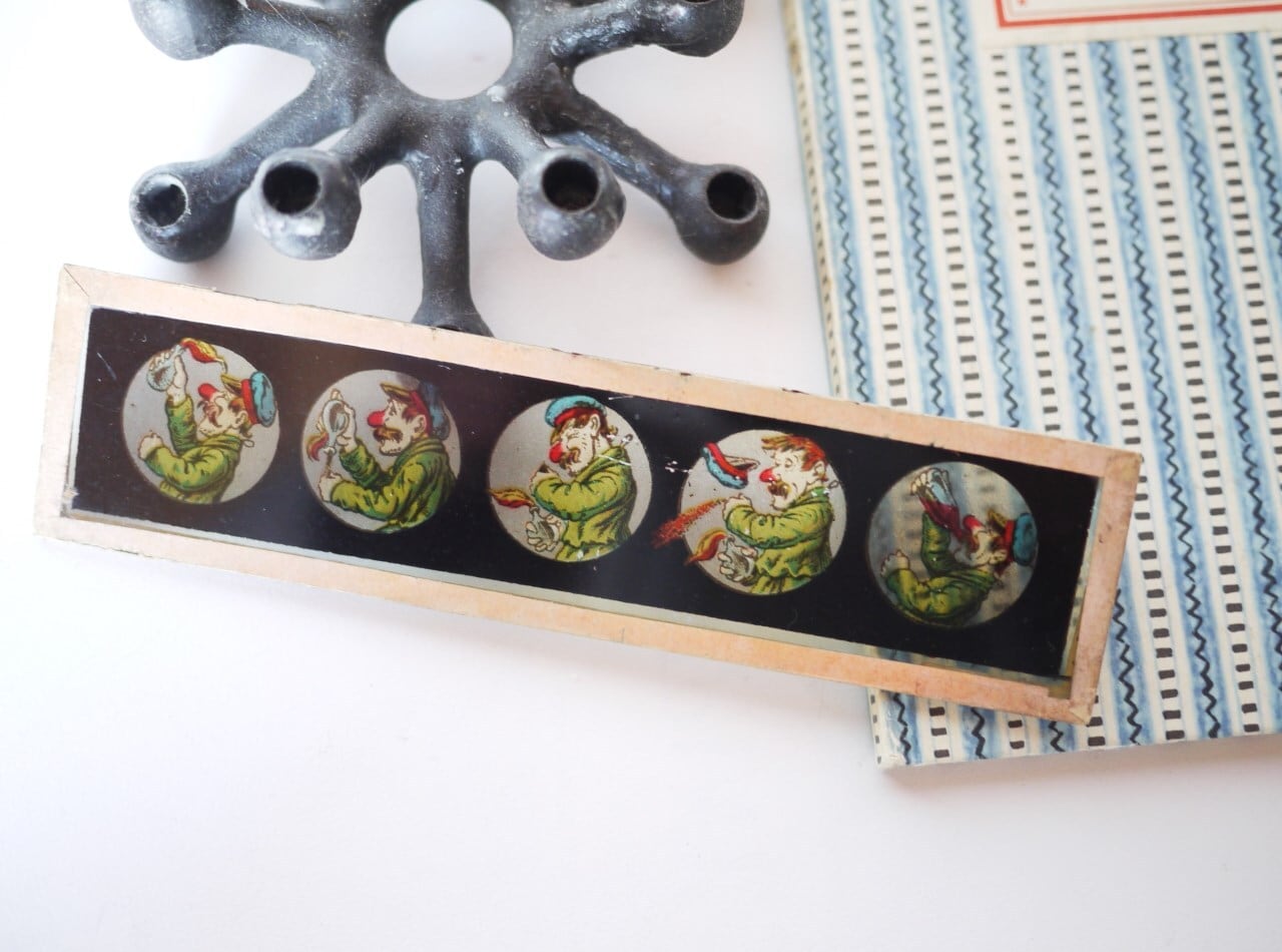 幻灯機マジックランタンのガラス絵 ワインとおじさん