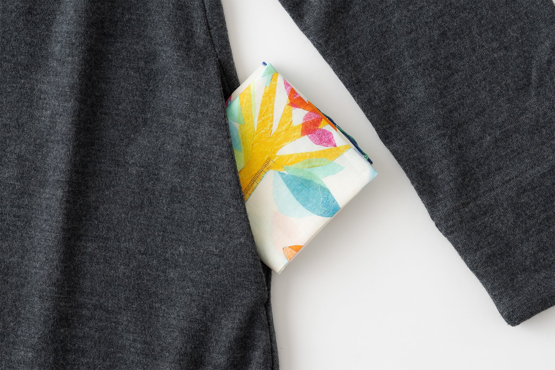 チャコール】「HAND ROOM WOMENS」ウールジャージーのクルーネック