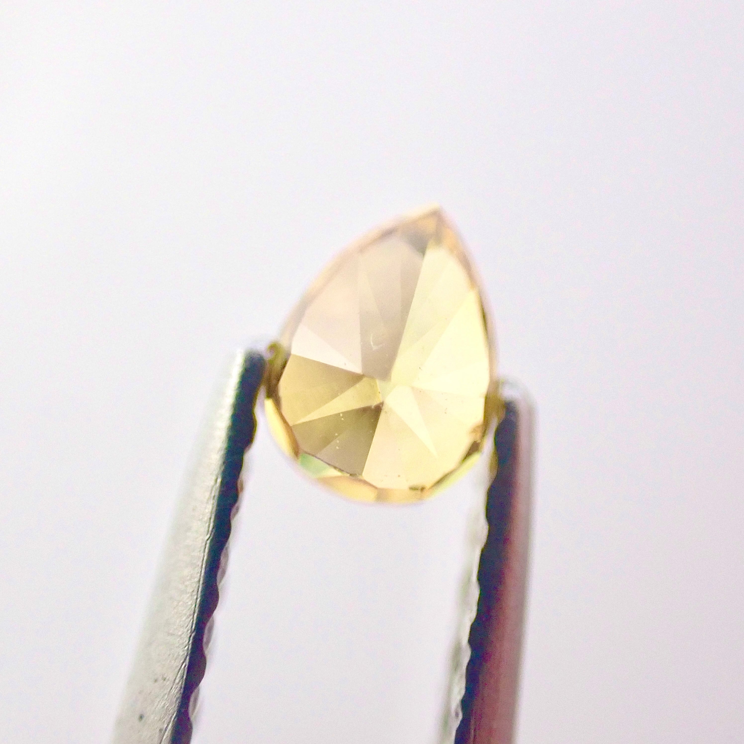 希少】 Fancy Vivid Orangy Yellow 0.236ct ァンシー ビビッド