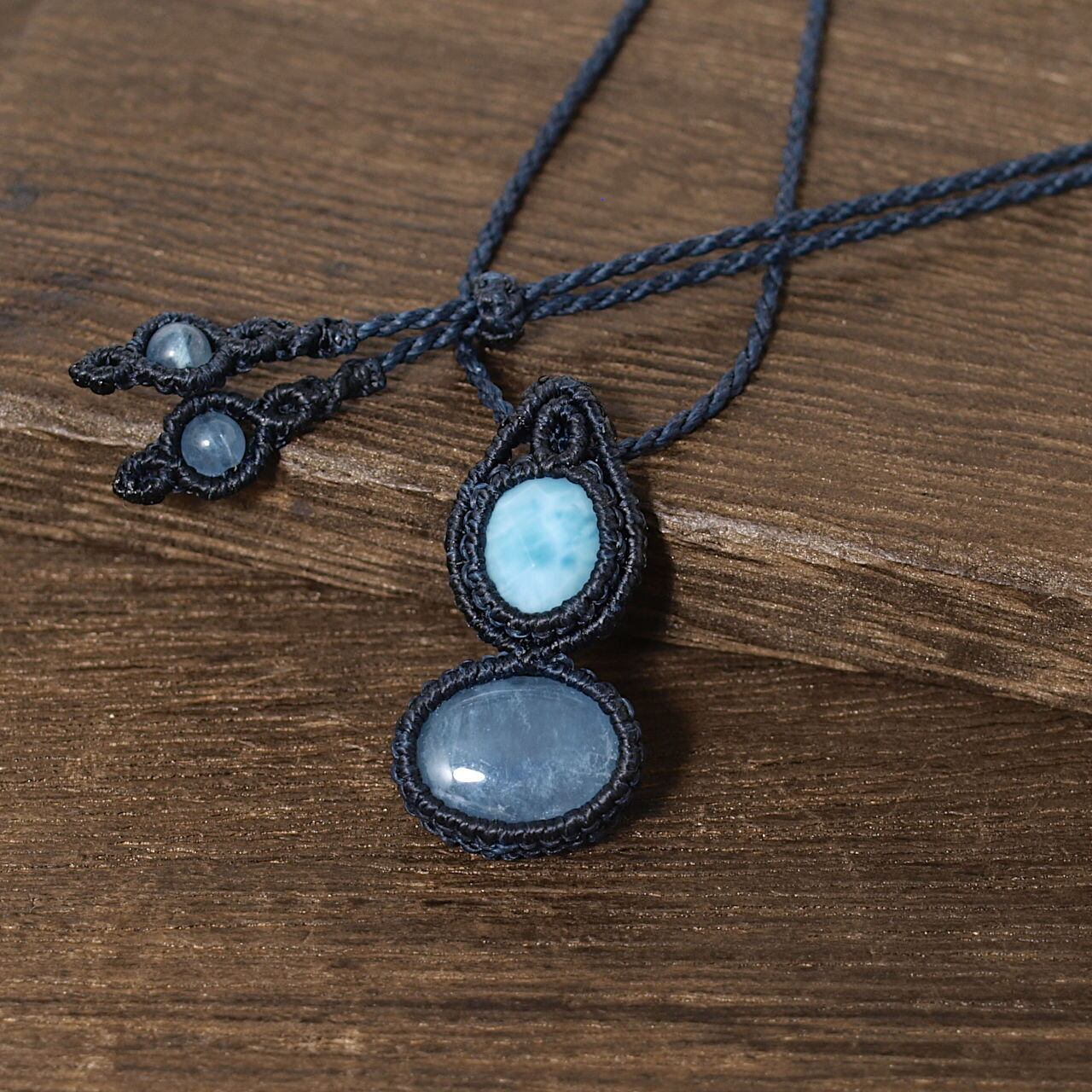 マクラメ編み アクアマリン ゆったり編み マクラメネックレス アクアマリン＆ヒマラヤ水晶 マクラメ編みネックレス | Purnima