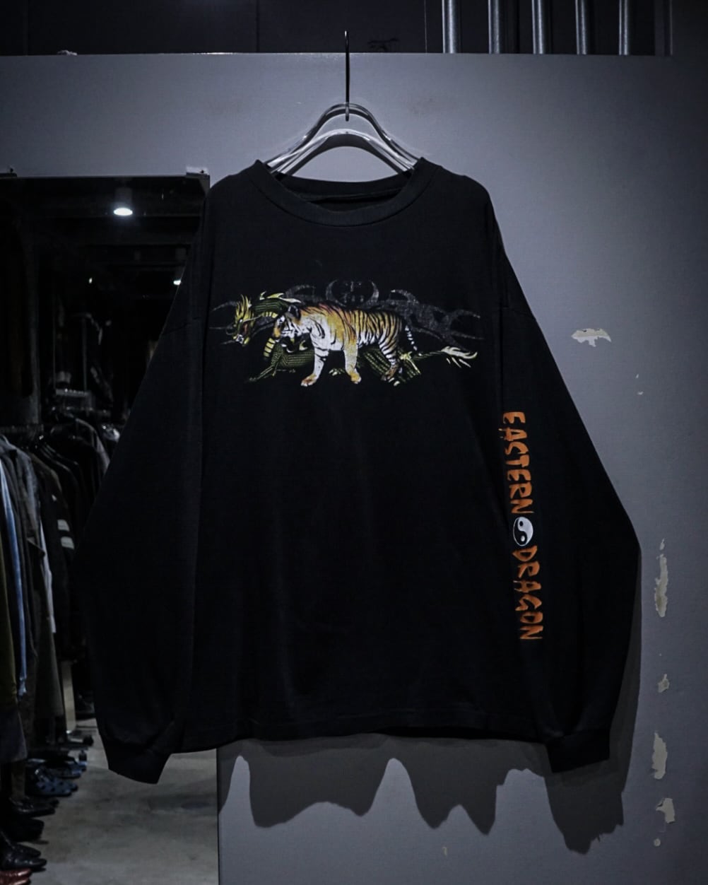 add (C) vintage】 Tiqer × Dragon Graphic Loose L/S T-Shirt | Caka