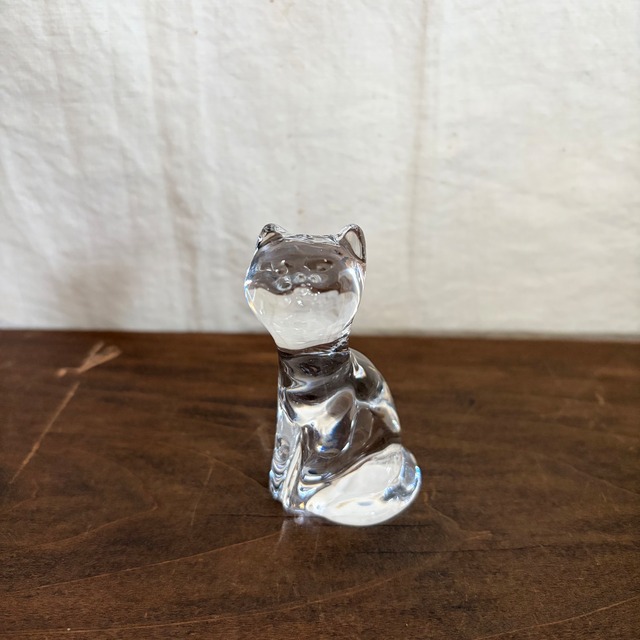 溶けてしまいそうなガラスのねこ