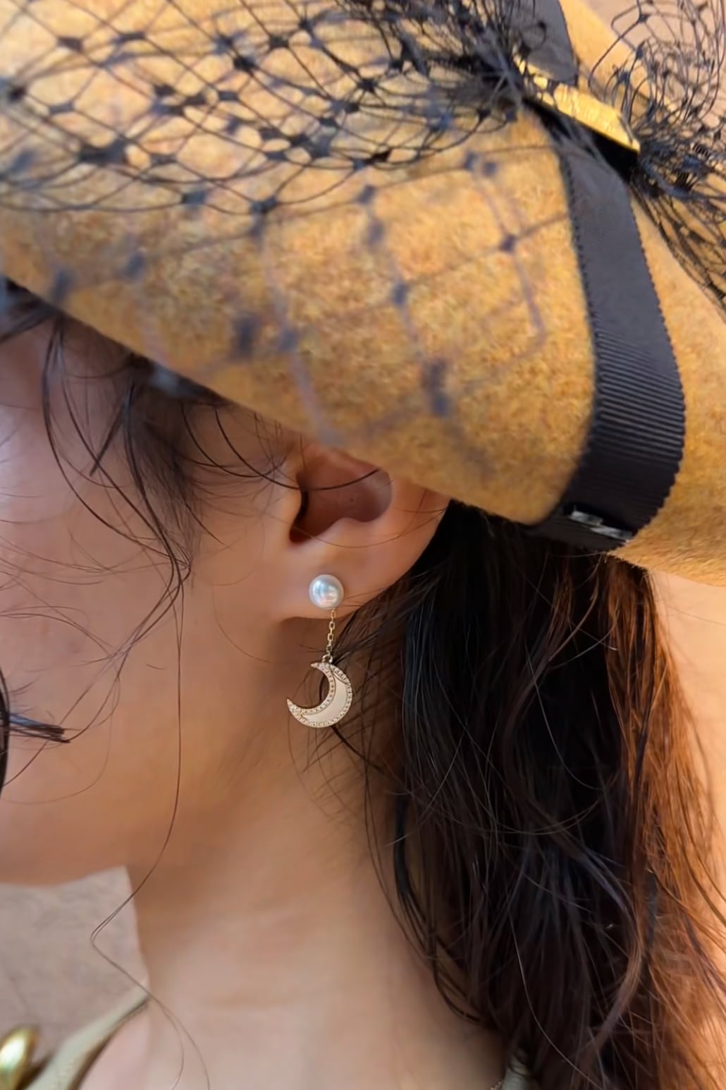 Original】The Moon Earring /三日月ピアス/ホワイトシェル Original】The Moon Earring /三日月ピアス/ホワイトシェル