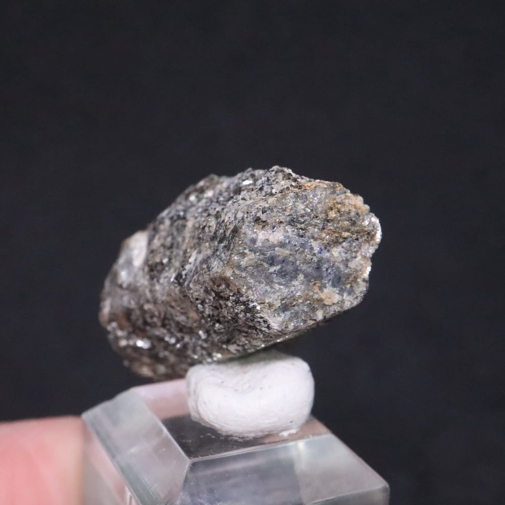 大きい！カリフォルア産 コランダム ルビー 原石 883,8g CRD075 大きい！カリフォルア産 コランダム ルビー 原石 883,8g CRD075 大きい