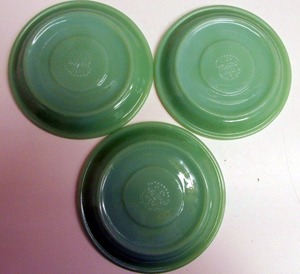 【アンティーク】ファイアーキングKW-193 3 Vintage Fire King Jadeite Jadite HEAVY Restaurant Ware CUP & SAUCER SET