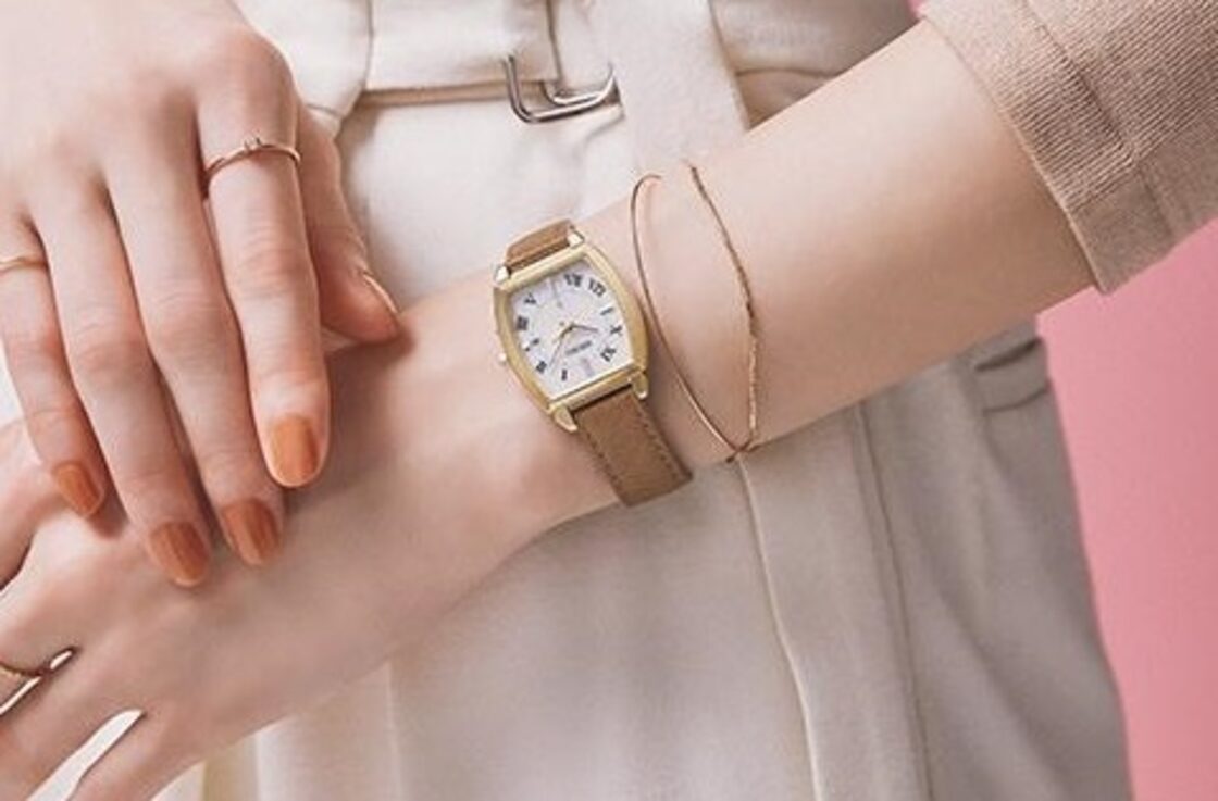 新品電池】SEIKO レクタンギュラー スクエア ヴィンテージ tank 美品 