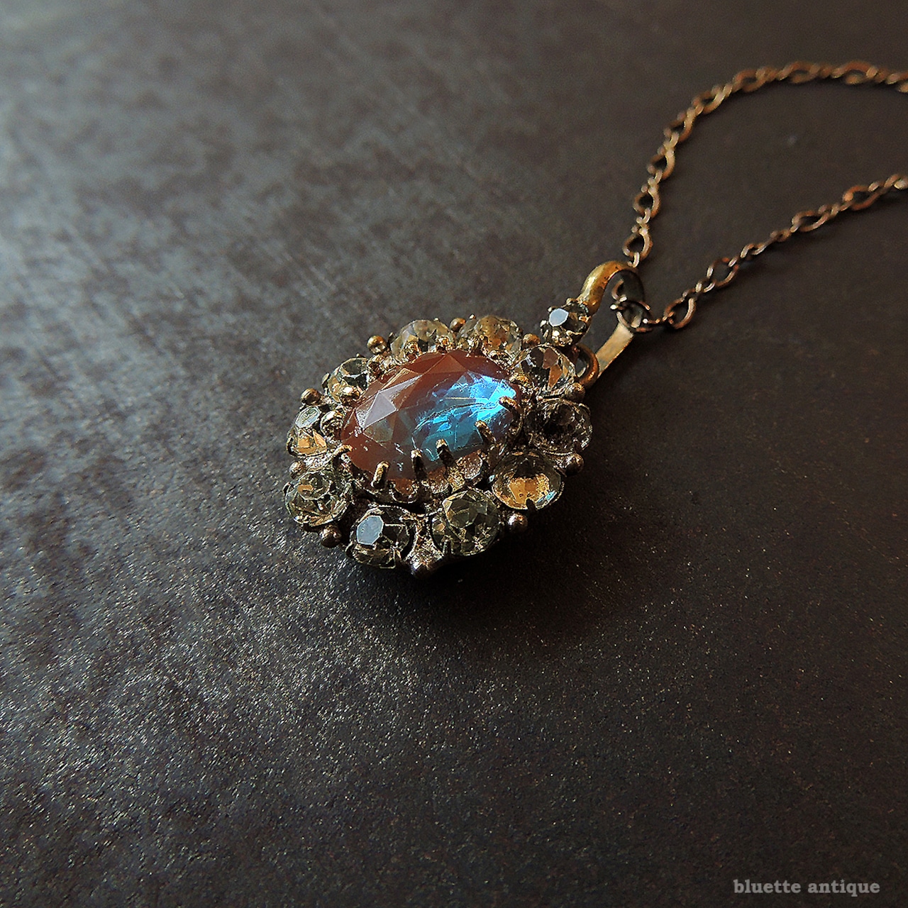 アンティークジュエリー サフィレット オーバル ペンダント