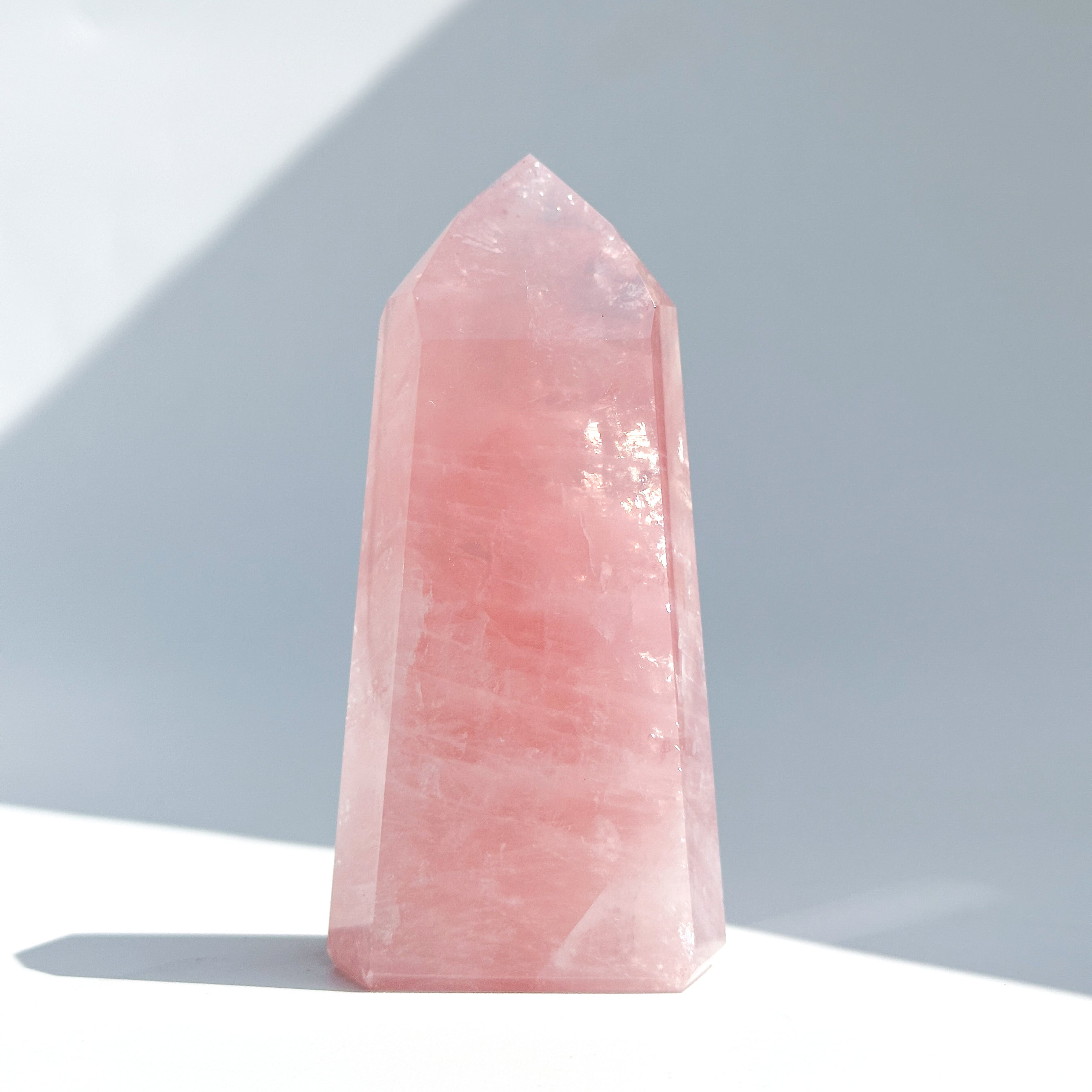ローズクオーツ　Rose Quartz Big【高品質】バイーア産ローズクォーツ タワー13◇ Rose Quartz