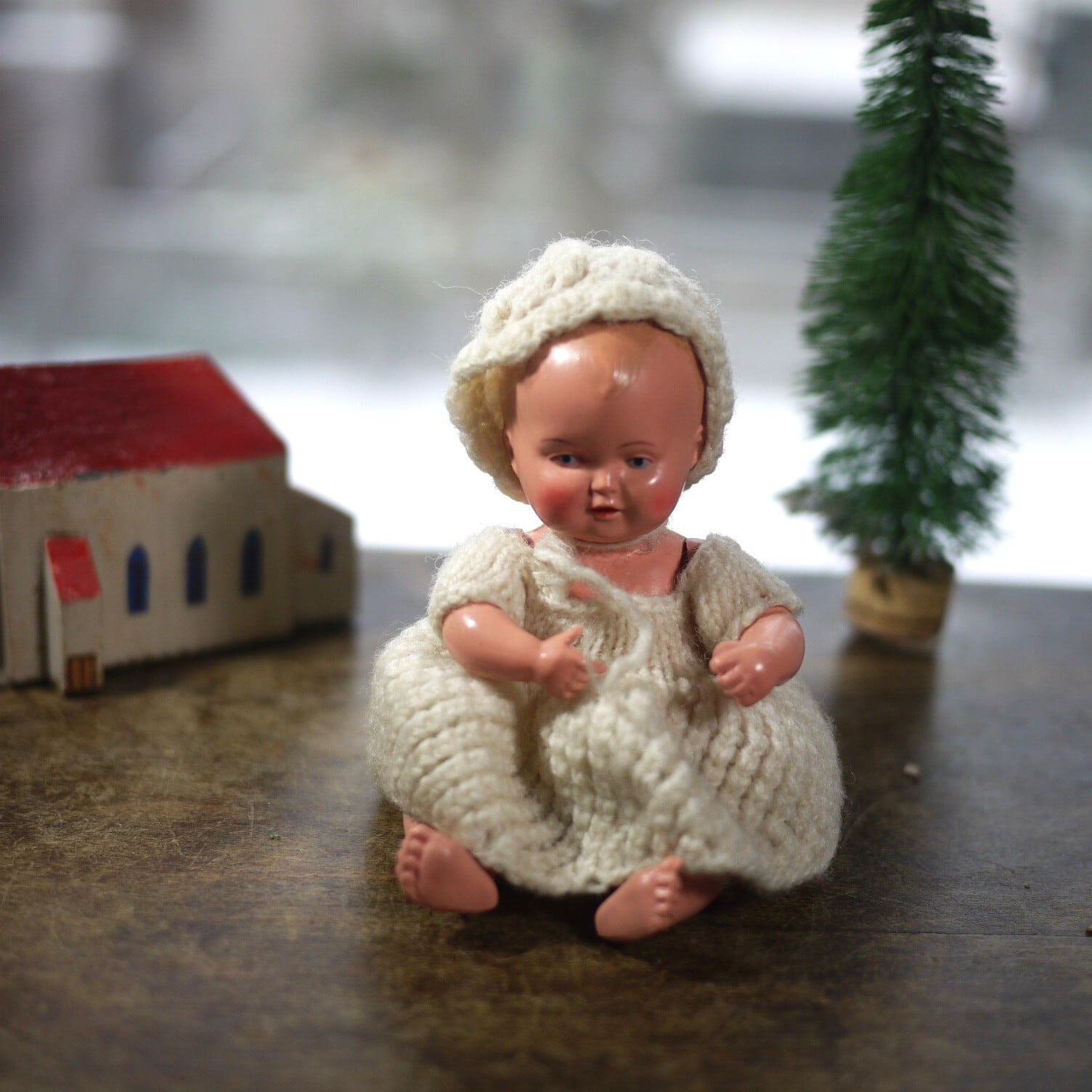シルトクレート ニットドレスの赤ちゃん 13cm ドイツ