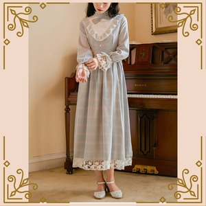 ♦ライトグレイのクラシックワンピース♦trnd513