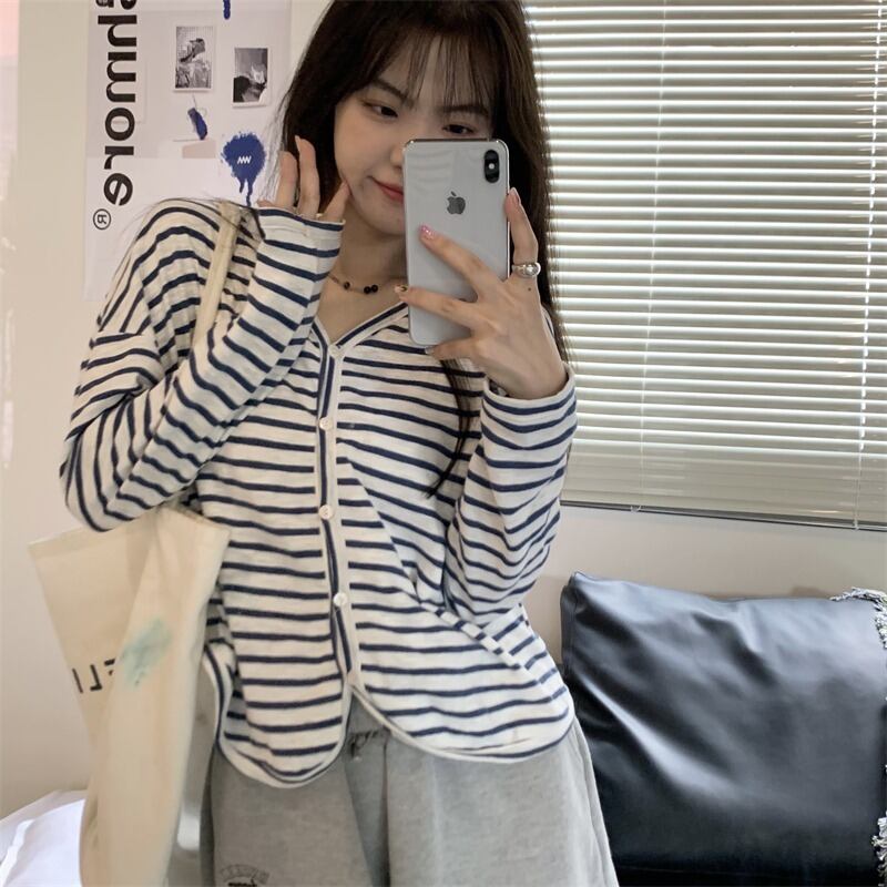 スタンダードスタイルカーディガンルーズストライプジャケット オータム薄手 ロング レトロ 秋物 萌量不足34789305073