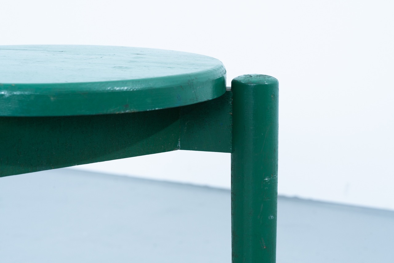 Ilmari Tapiovaara | 3-Leggd stool green paint