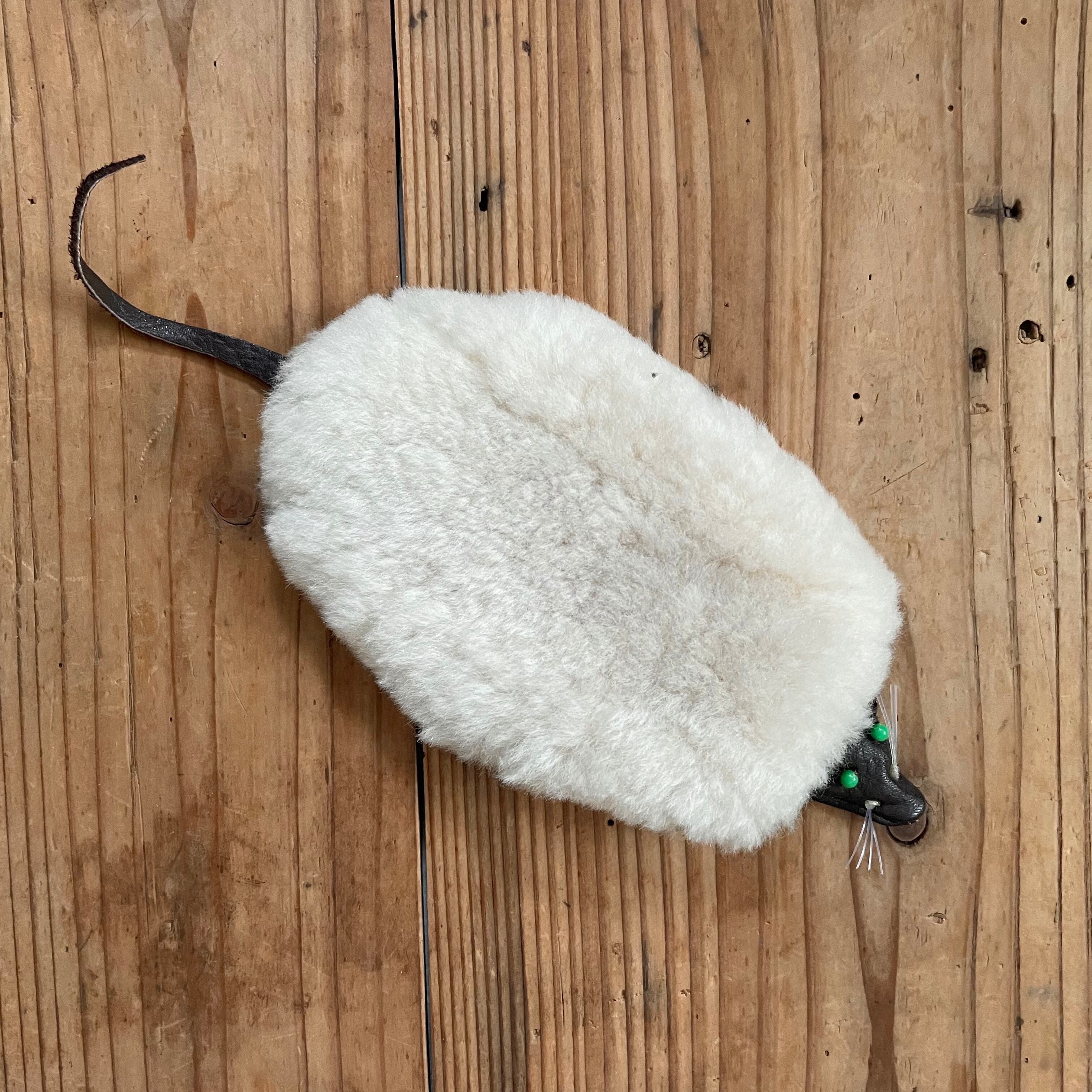 モフモフネズミの小物入れ