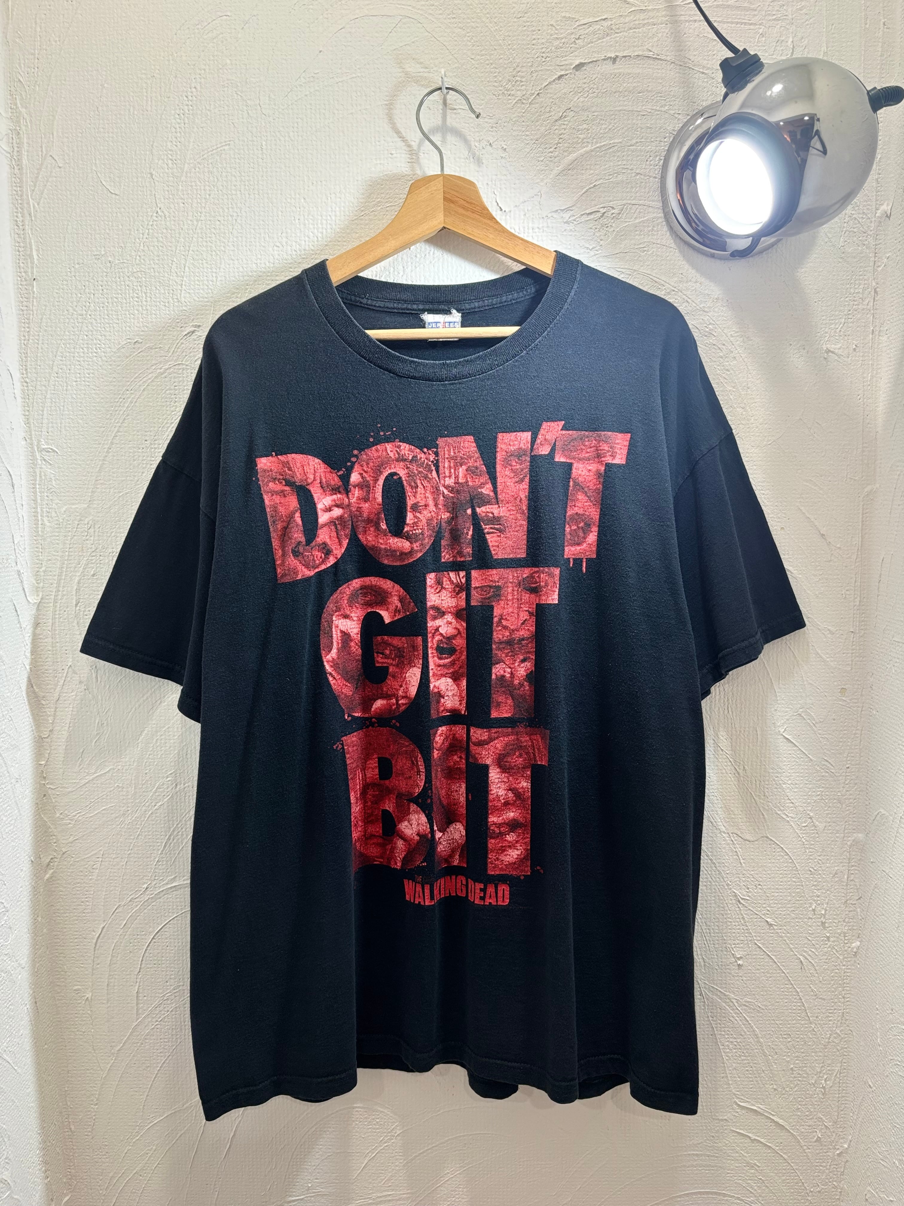 黒夢 CORKSCREW Tシャツ | PAY ID