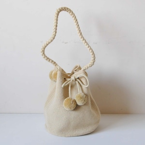 CHILA BAGS（La Barra One Handle Bag Large Cream）