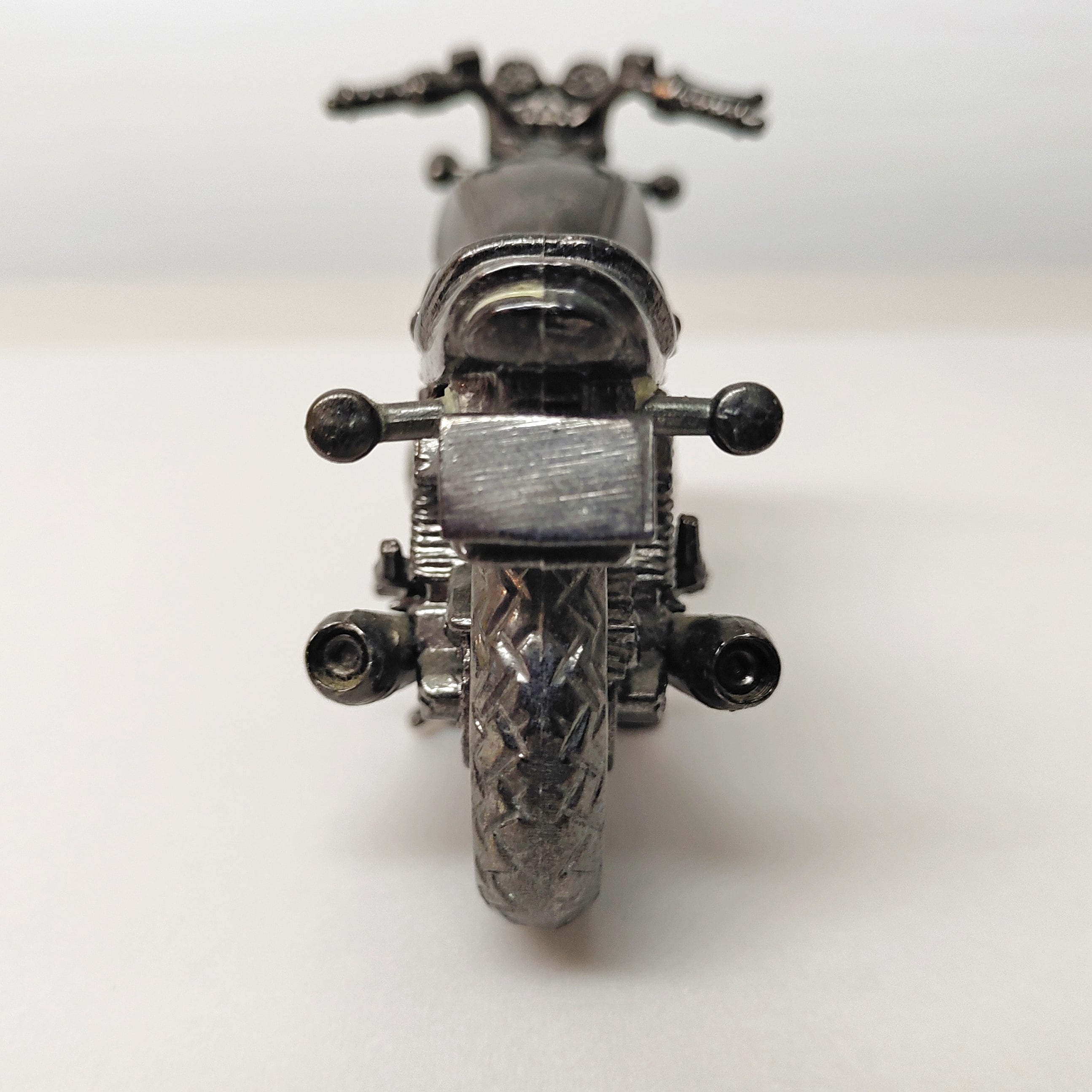 ZEPHYRχ(カワサキ)金属製バイクモデル 約15cm「レッドバロン
