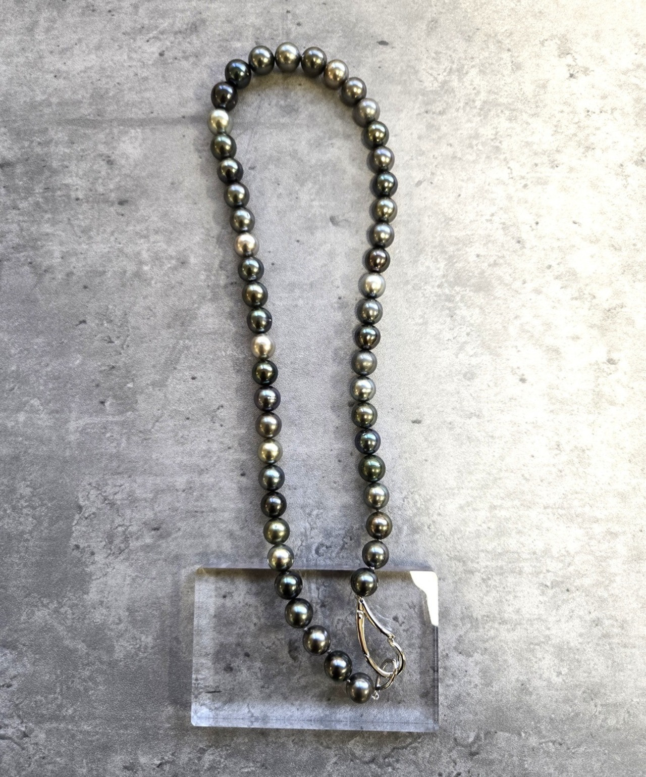 [BRISTOL]南洋黒蝶真珠ネックレス(マルチカラー）