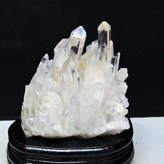 水晶 クラスター マダガスカル産 台座付属 水晶 原石 一点物 182-9424