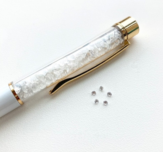 【引き寄せの宝石ペン】ペン本体（ホワイト）メレダイヤ5個入り（期間限定商品）