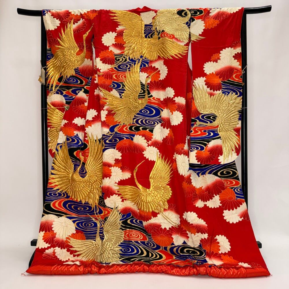 色打掛 正絹 鶴 刺繍 赤 打掛 花嫁衣裳 ポリエステル リサイクル 中古 ブライダル ウエディング 着物 6097