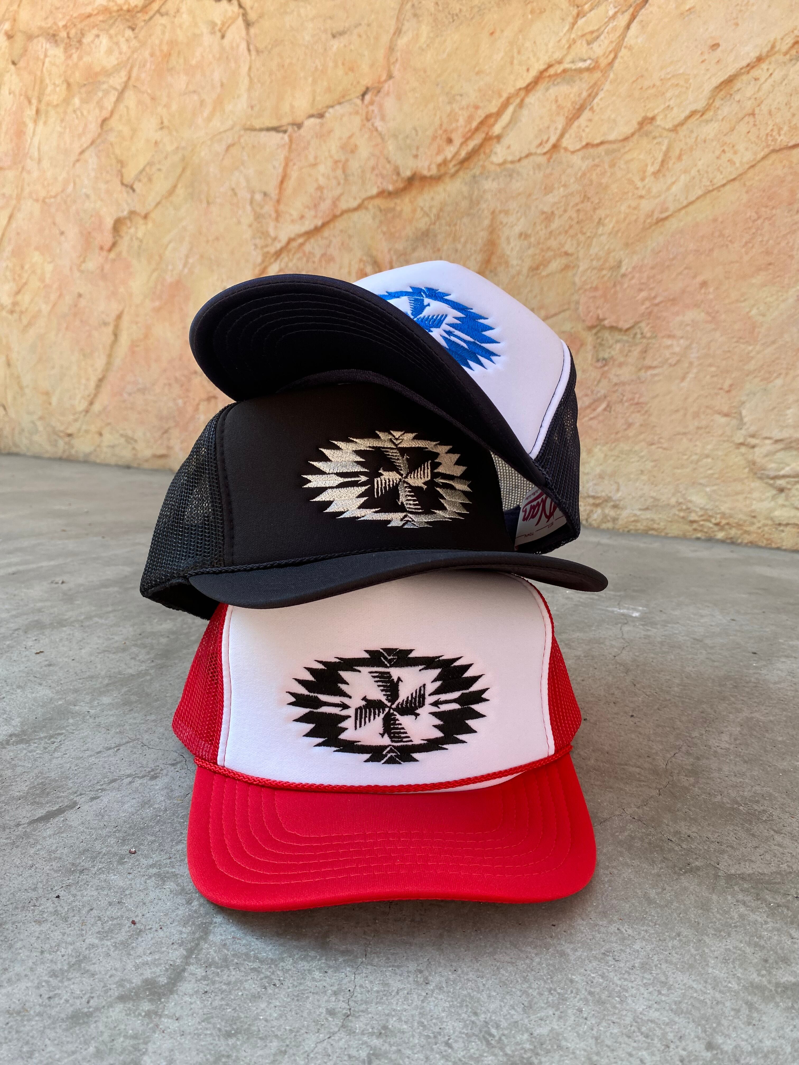 Dlan / TRUCKER MESH CAP-SWASTEGA- / RED / メッシュキャップ