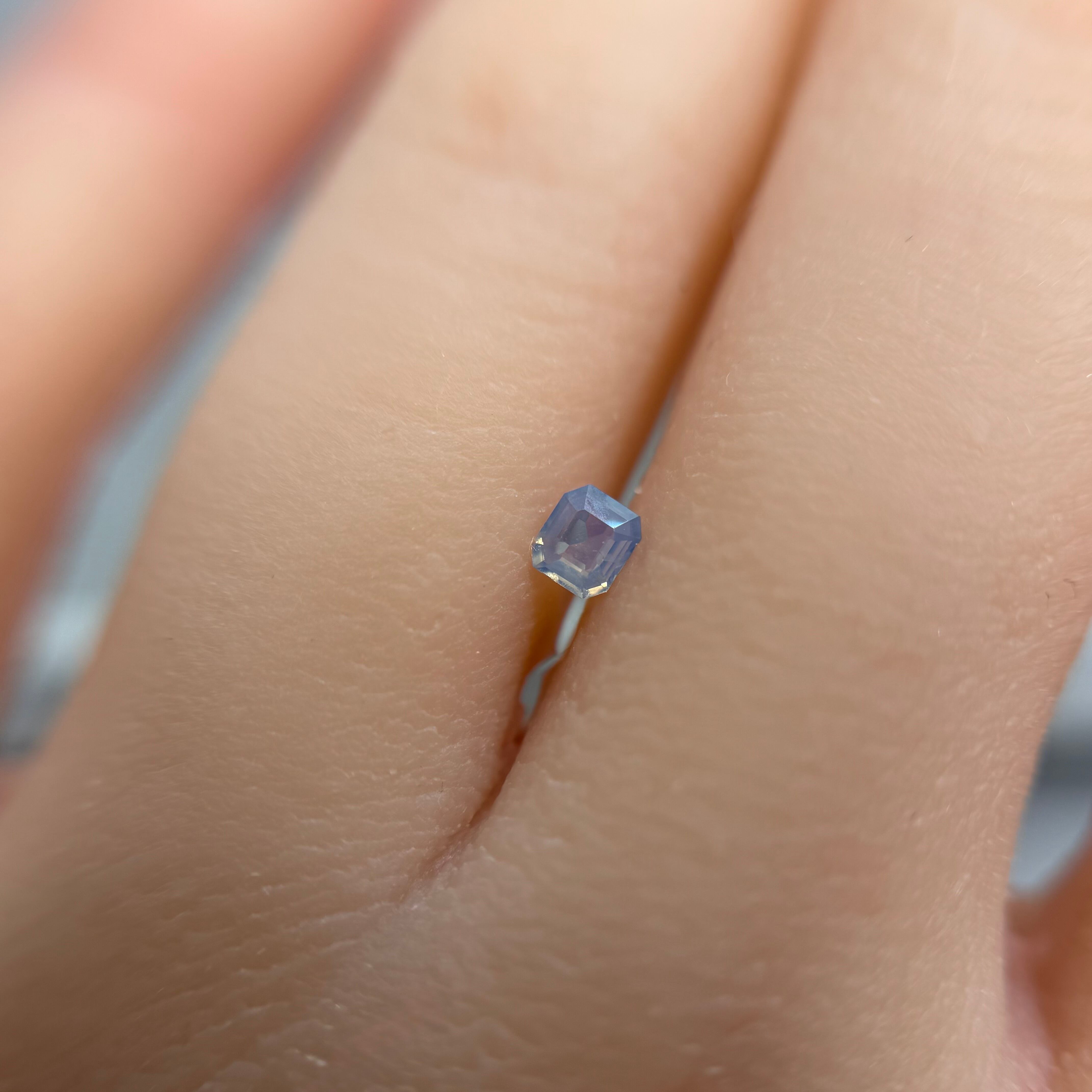 シルキーサファイア 0.245ct | scintillétoile