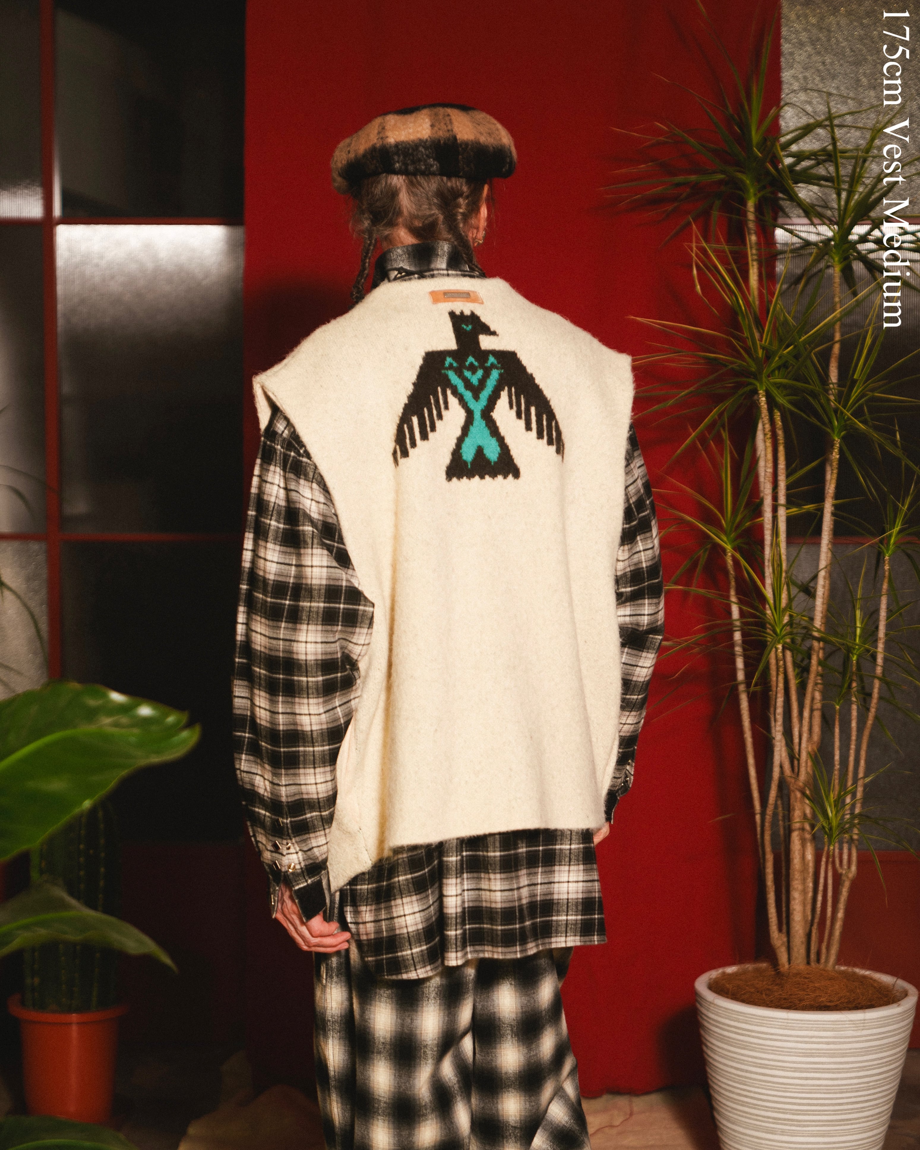 CHIMAYO Knit Vest / Dark Gray | AMBERGLEAM