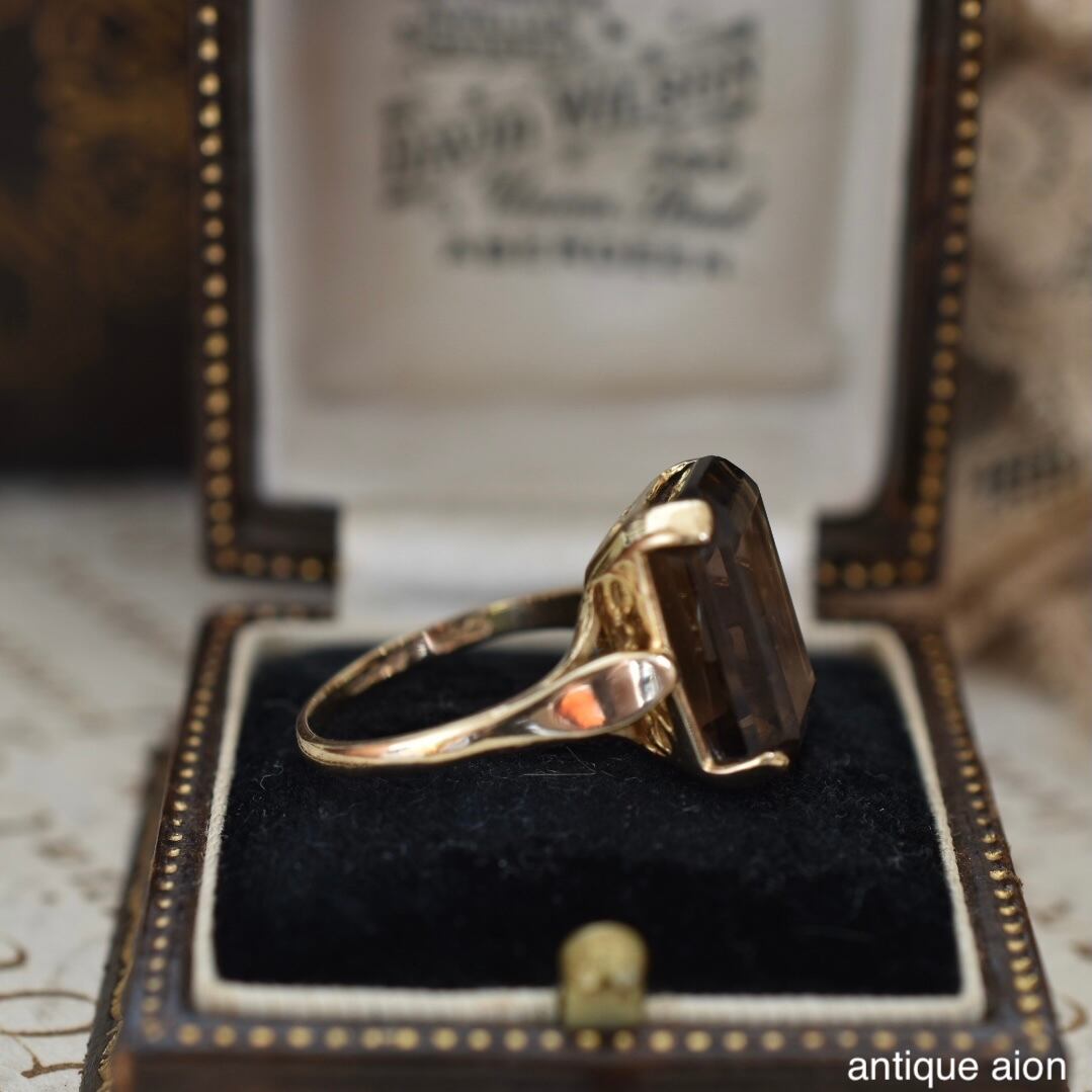 英国ヴィンテージ 1975年 9ctゴールド 天然スモーキークォーツのリング