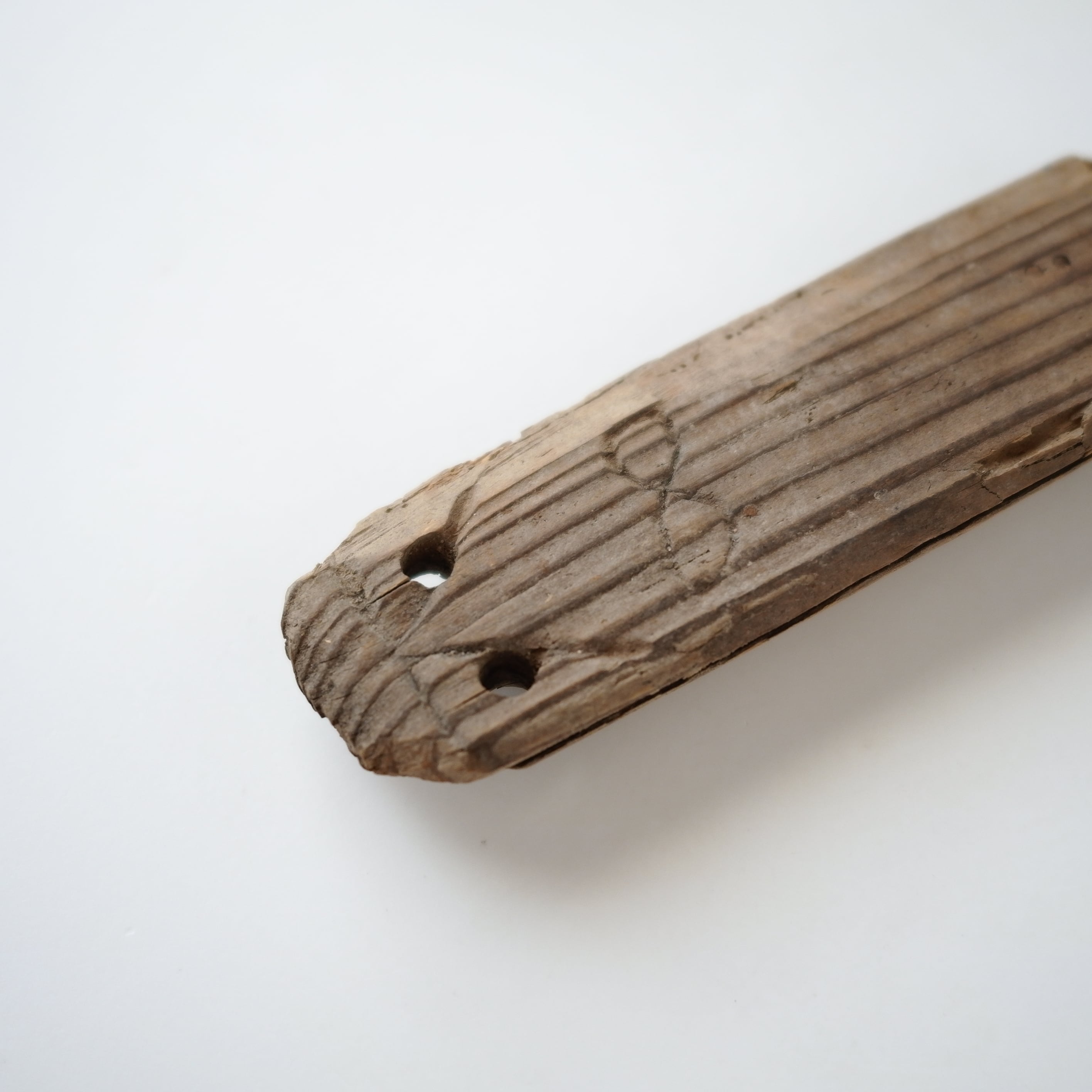 Wooden Fishing Net Tag | troldhaugen antiques ｜ 北欧アンティーク